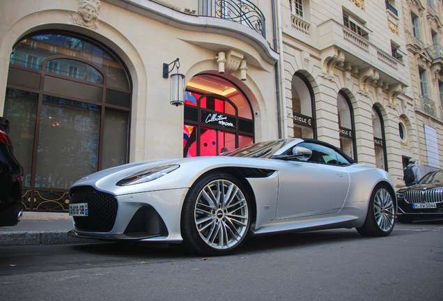 Aston Martin DBS Superleggera Volante