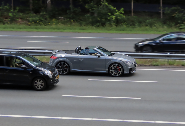 Audi TT-RS Roadster 2017