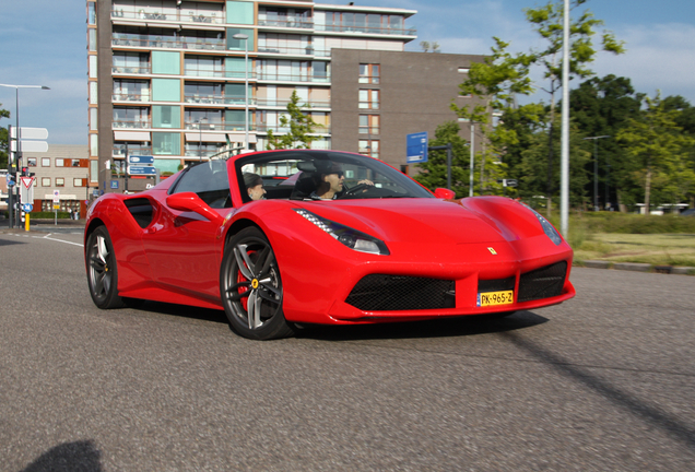 Ferrari 488 Spider