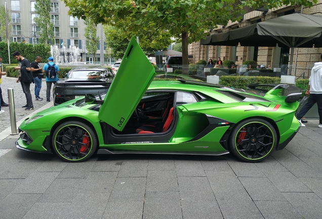 Lamborghini Aventador LP770-4 SVJ