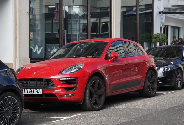 Porsche 95B Macan GTS