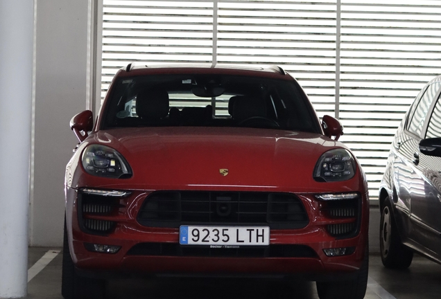 Porsche 95B Macan GTS