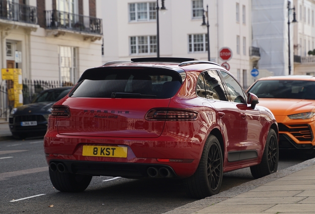 Porsche 95B Macan GTS