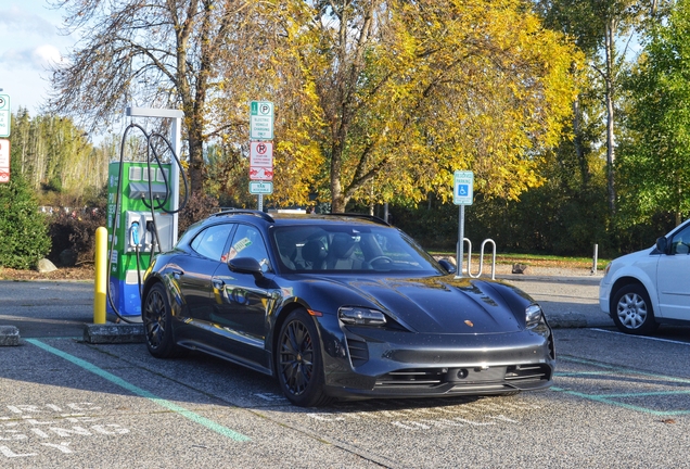 Porsche Taycan GTS Sport Turismo