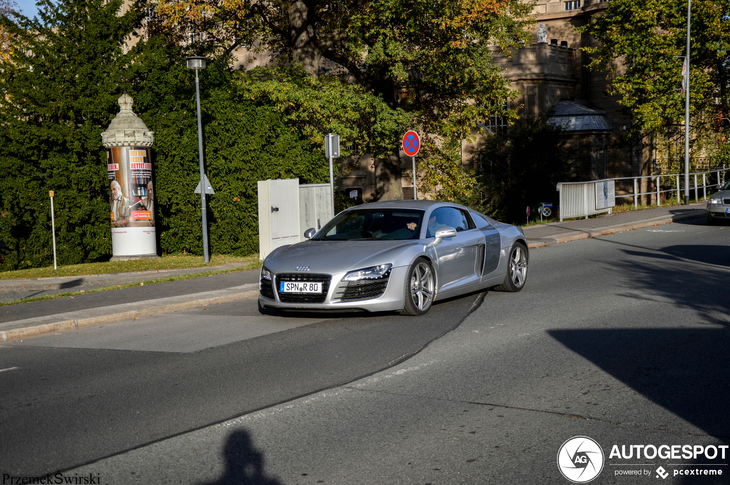 Audi R8