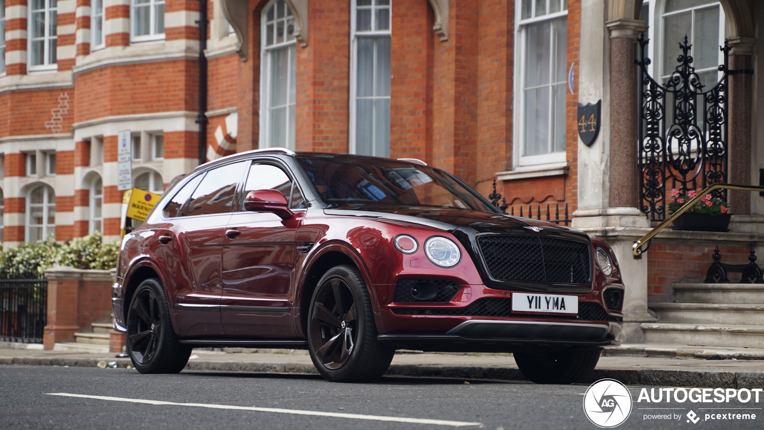 Bentley Bentayga V8