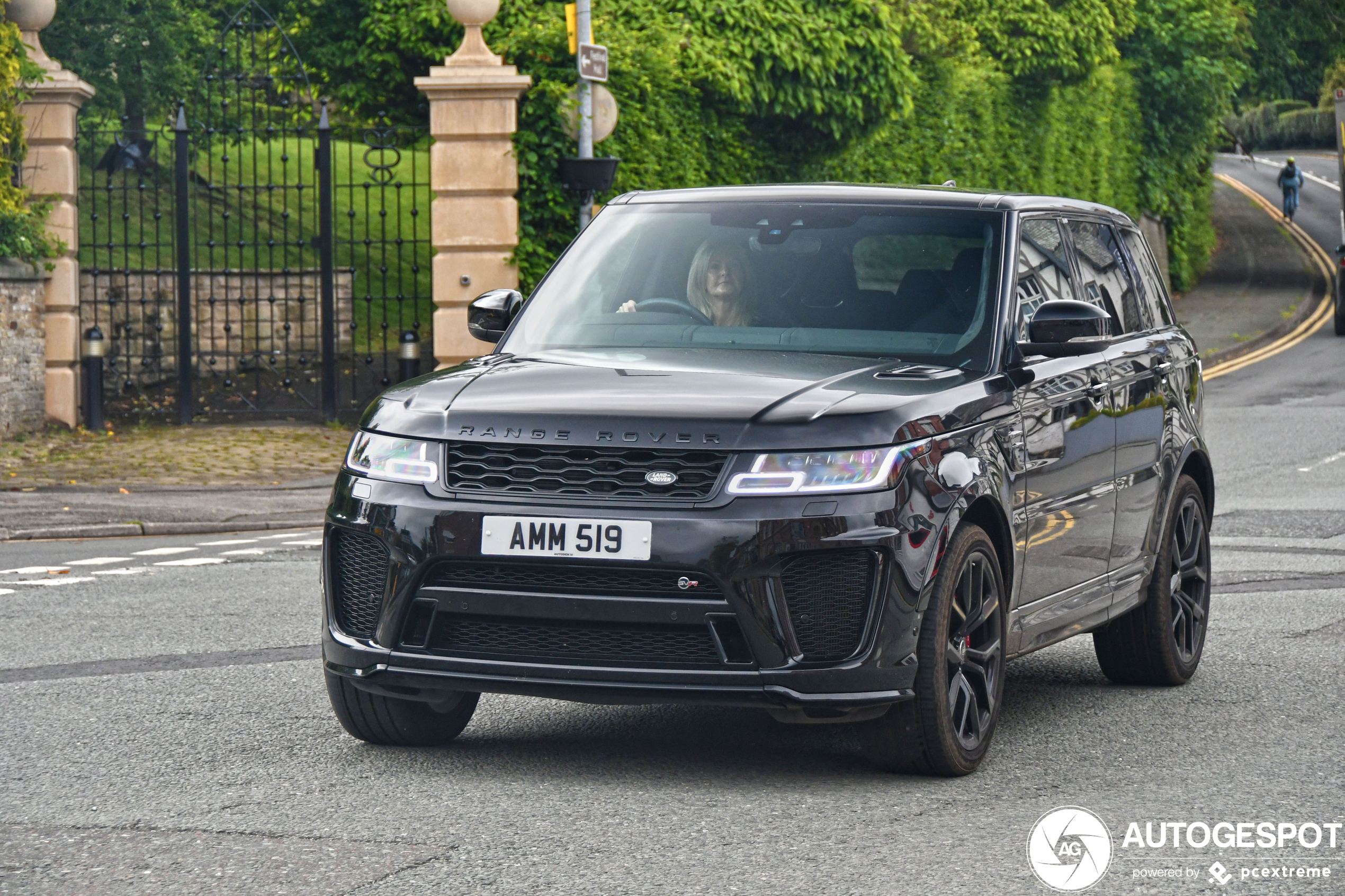 Land Rover Range Rover Sport SVR 2018