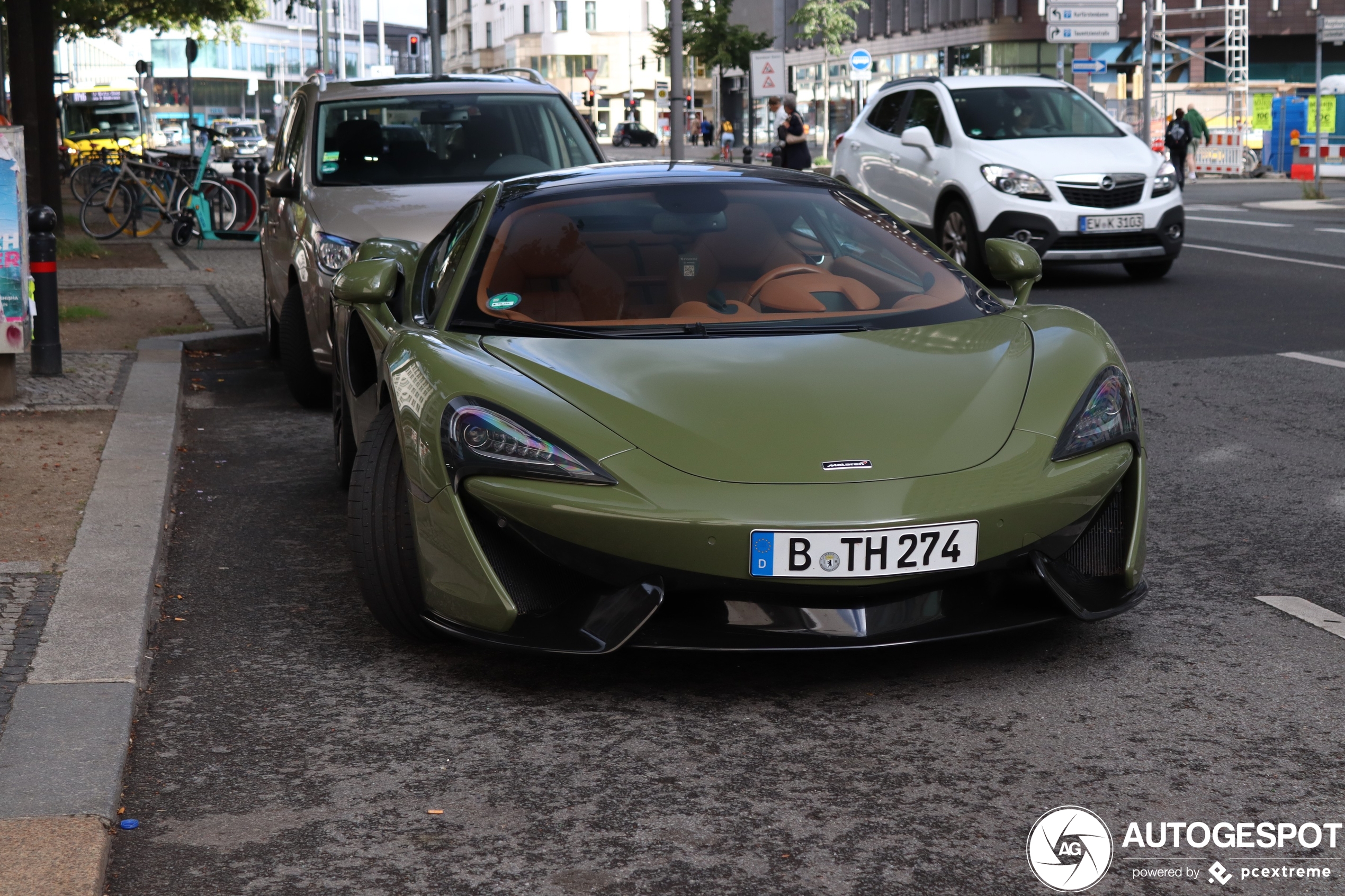 McLaren 570GT