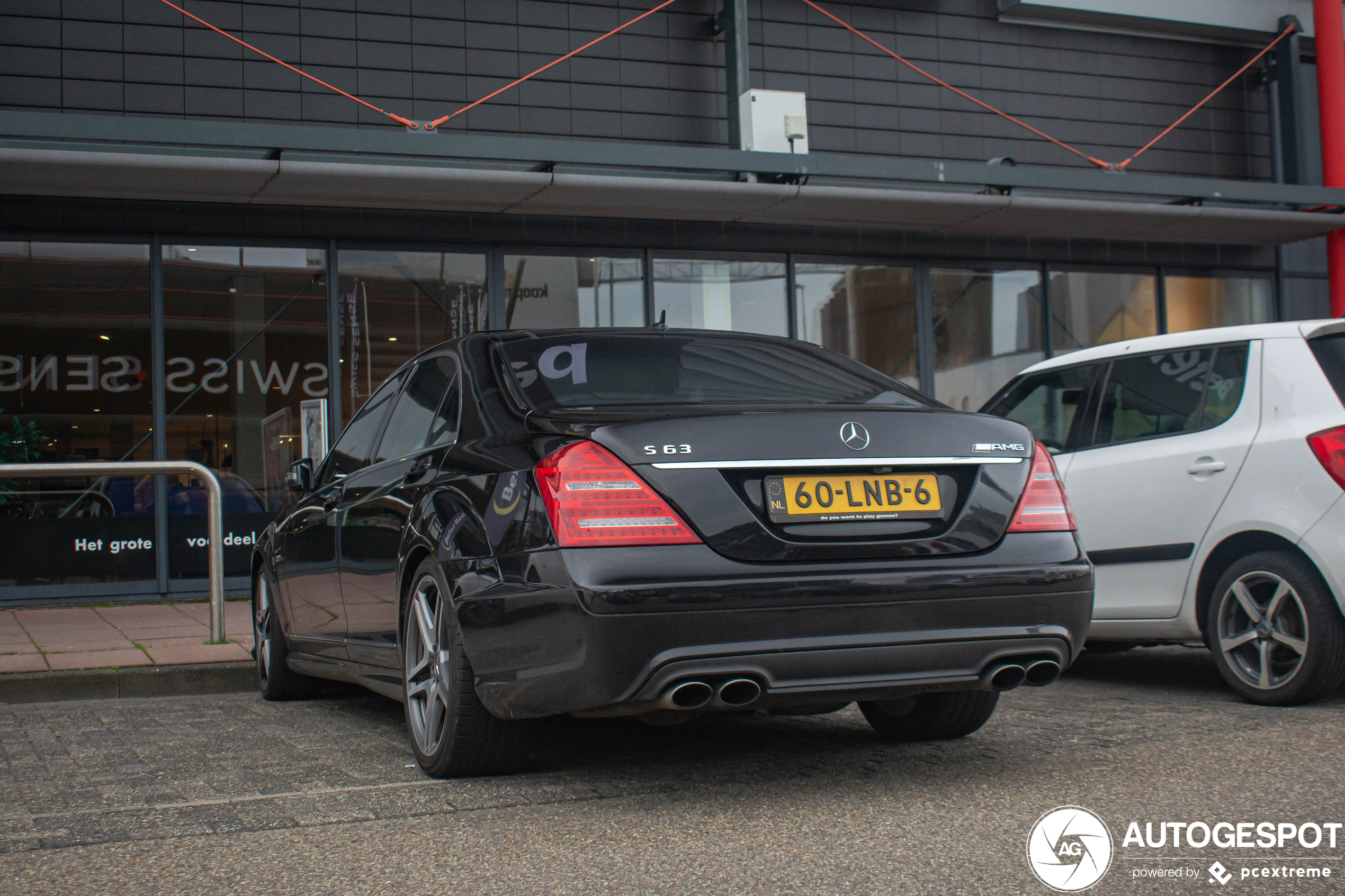 Mercedes-Benz S 63 AMG W221 2010