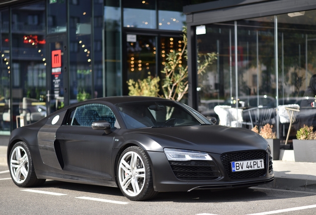 Audi R8 V10 2013