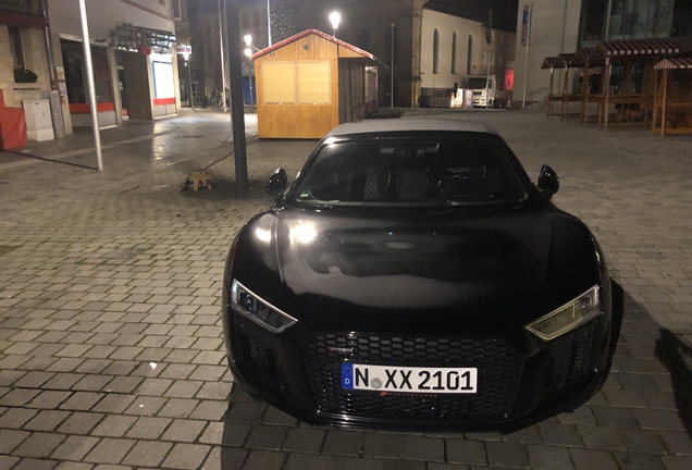 Audi R8 V10 Spyder 2016