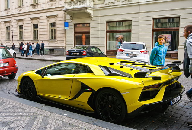 Lamborghini Aventador LP770-4 SVJ