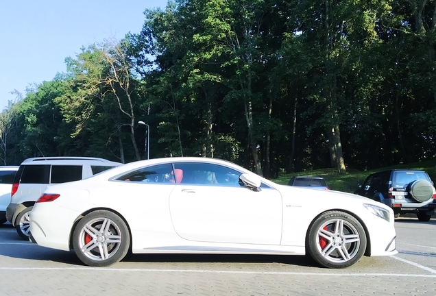 Mercedes-Benz S 63 AMG Coupé C217