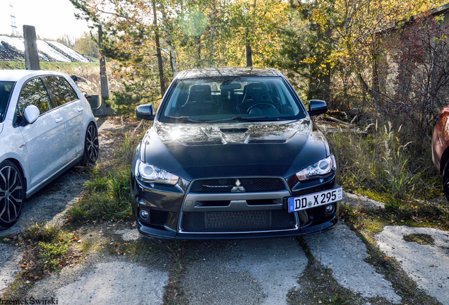 Mitsubishi Lancer Evolution X