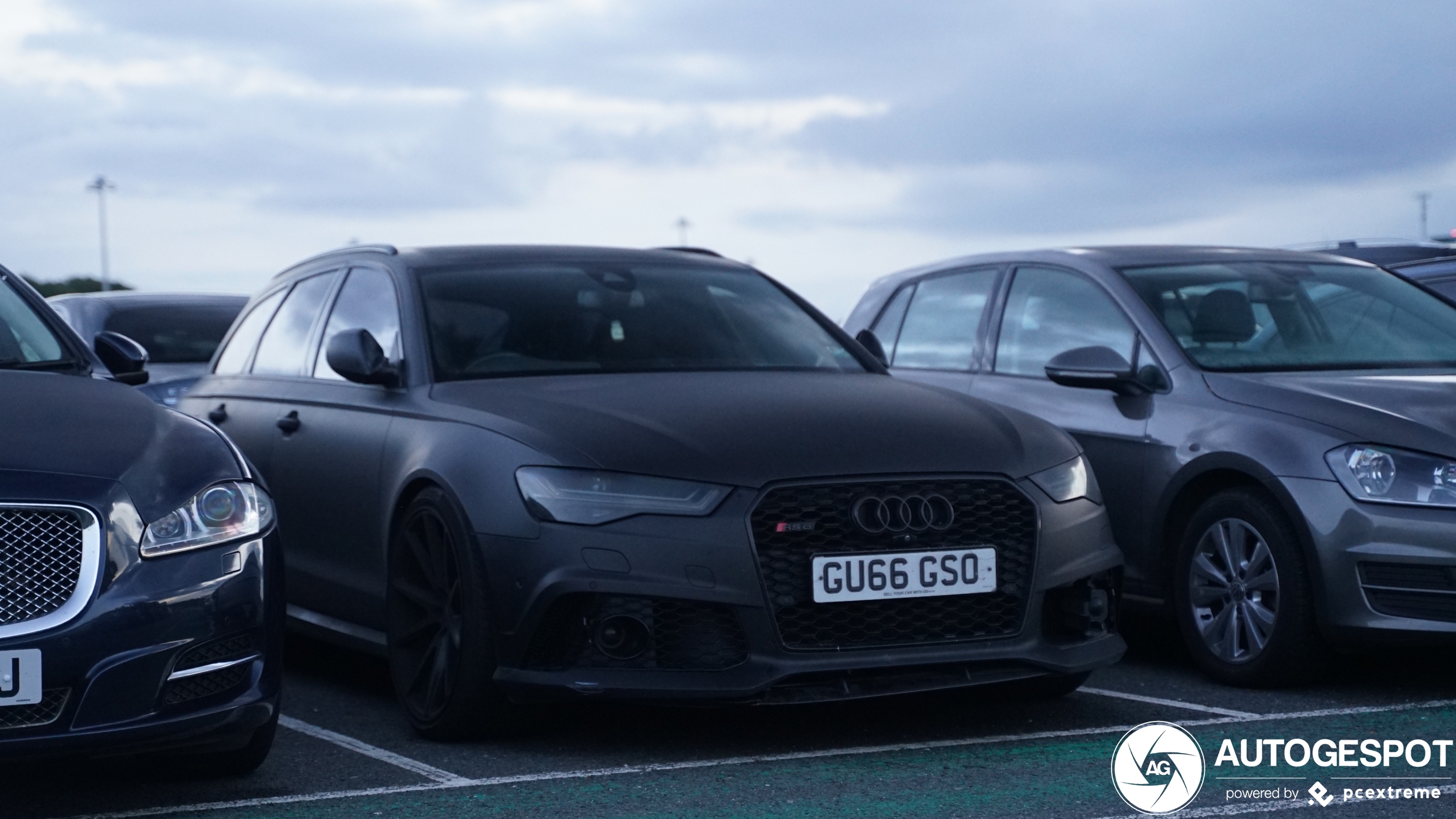 Audi RS6 Avant C7 2015