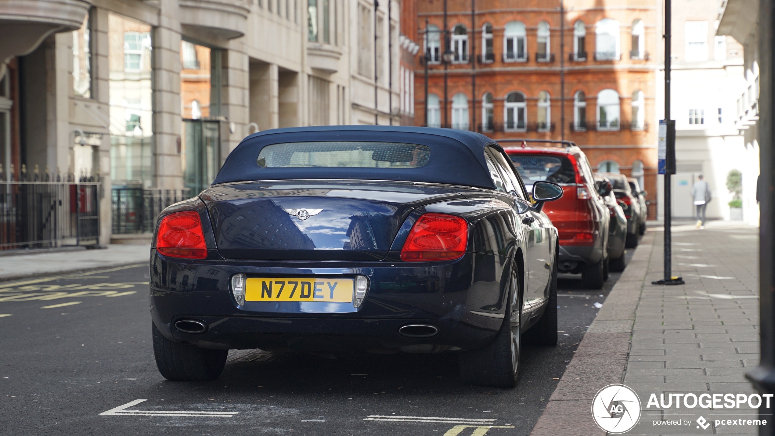 Bentley Continental GTC