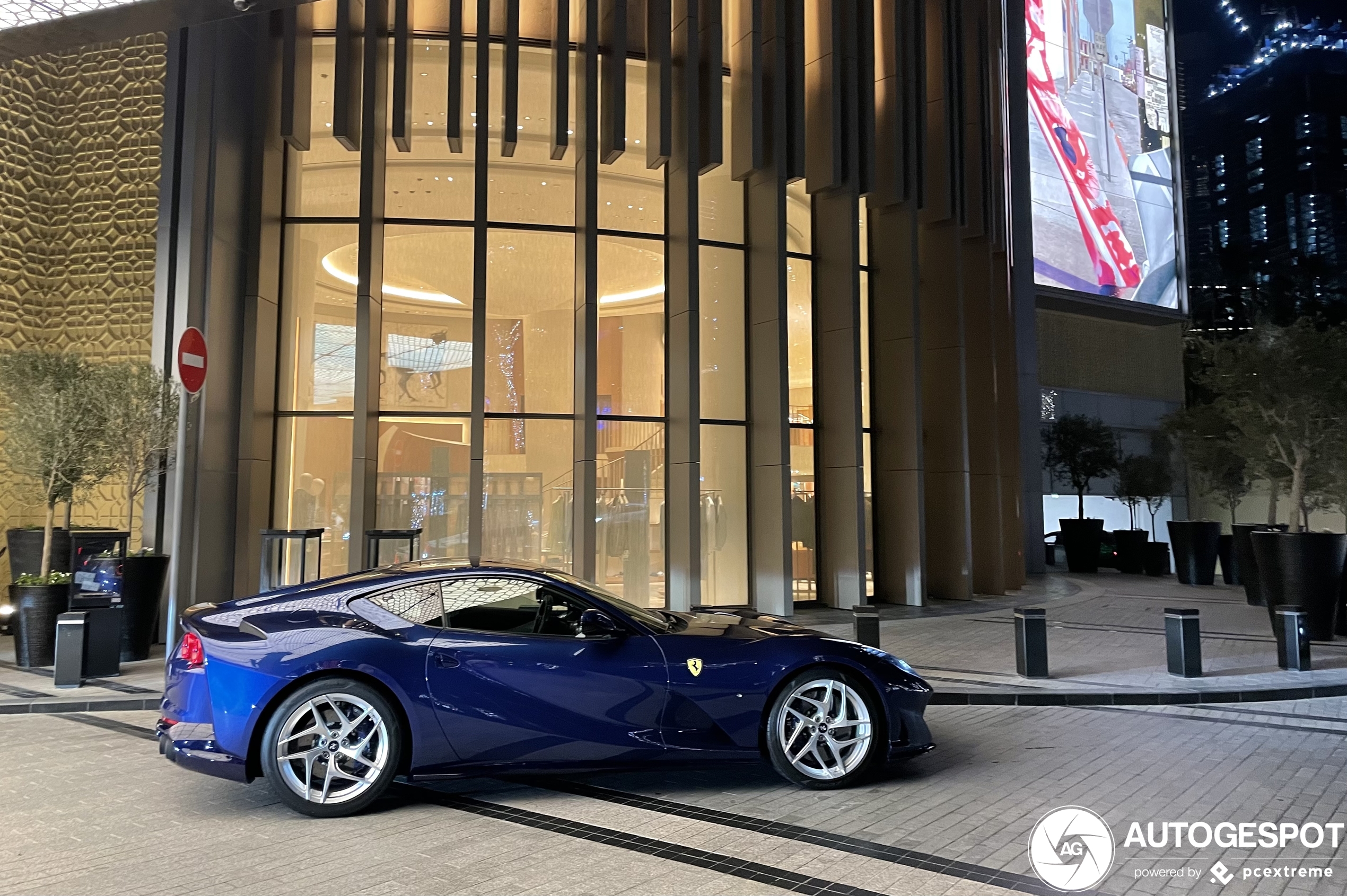 Ferrari 812 Superfast