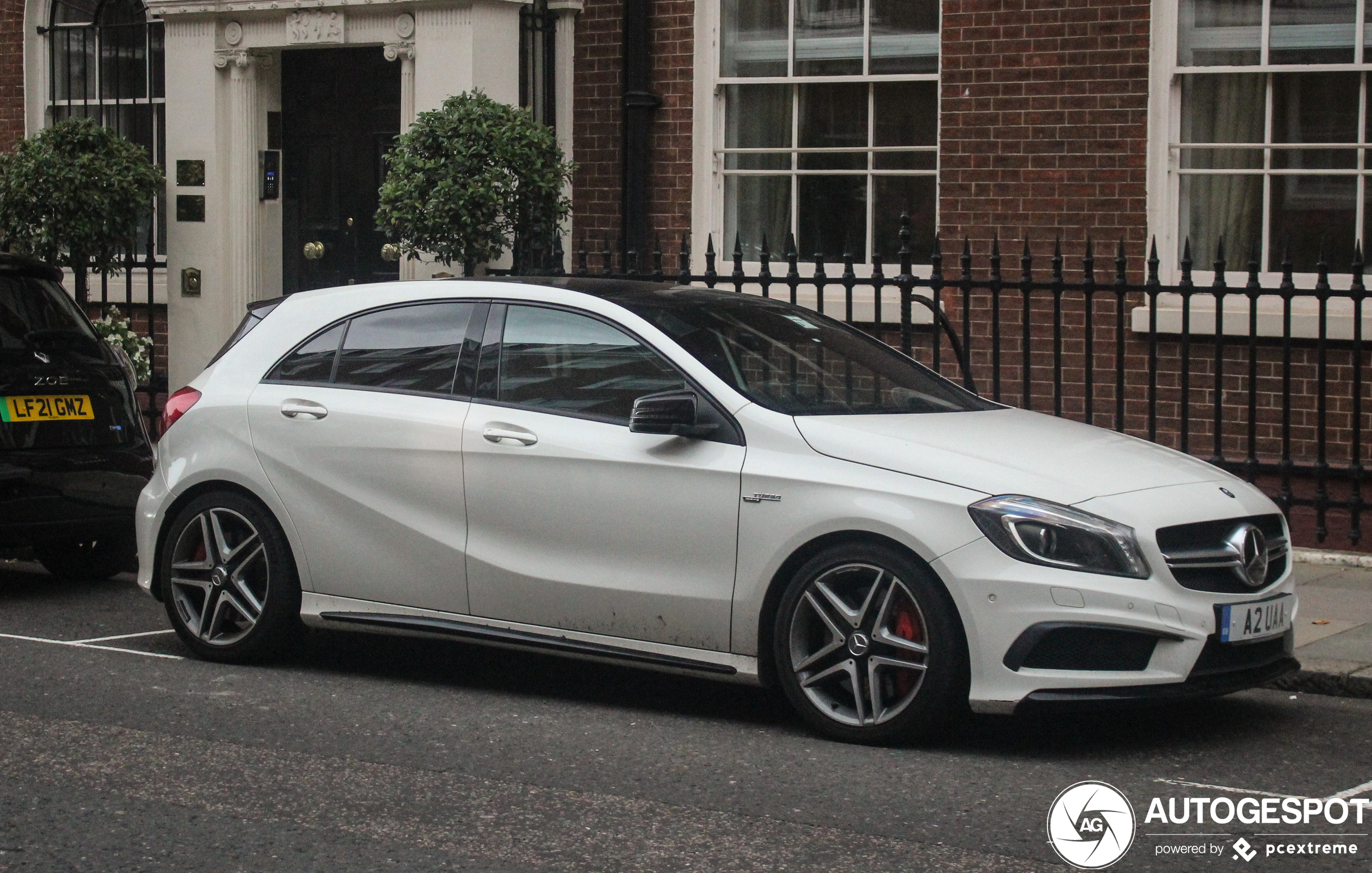 Mercedes-Benz A 45 AMG