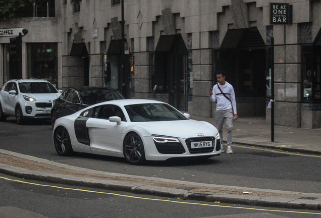 Audi R8 2013