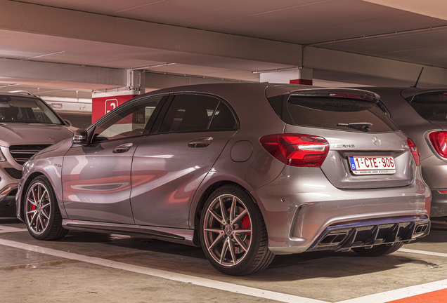 Mercedes-AMG A 45 W176 2015