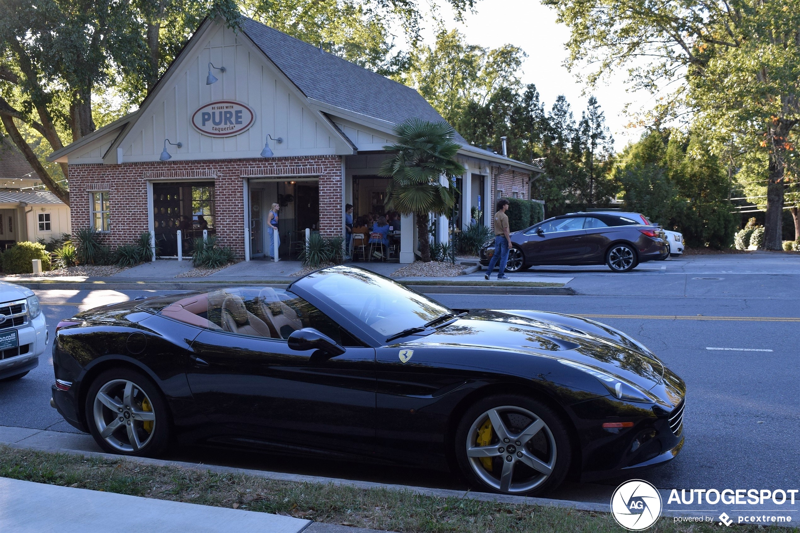 Ferrari California T