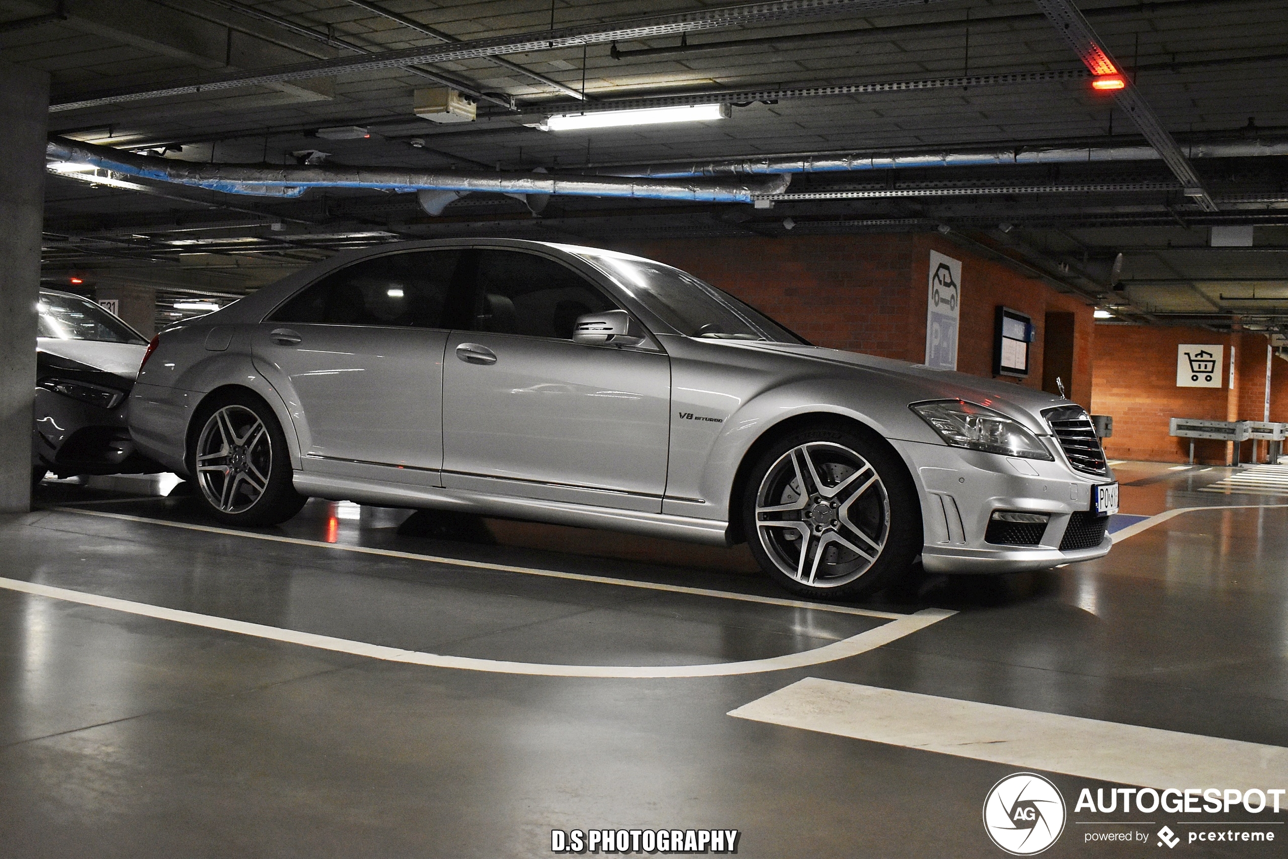 Mercedes-Benz S 63 AMG W221 2011