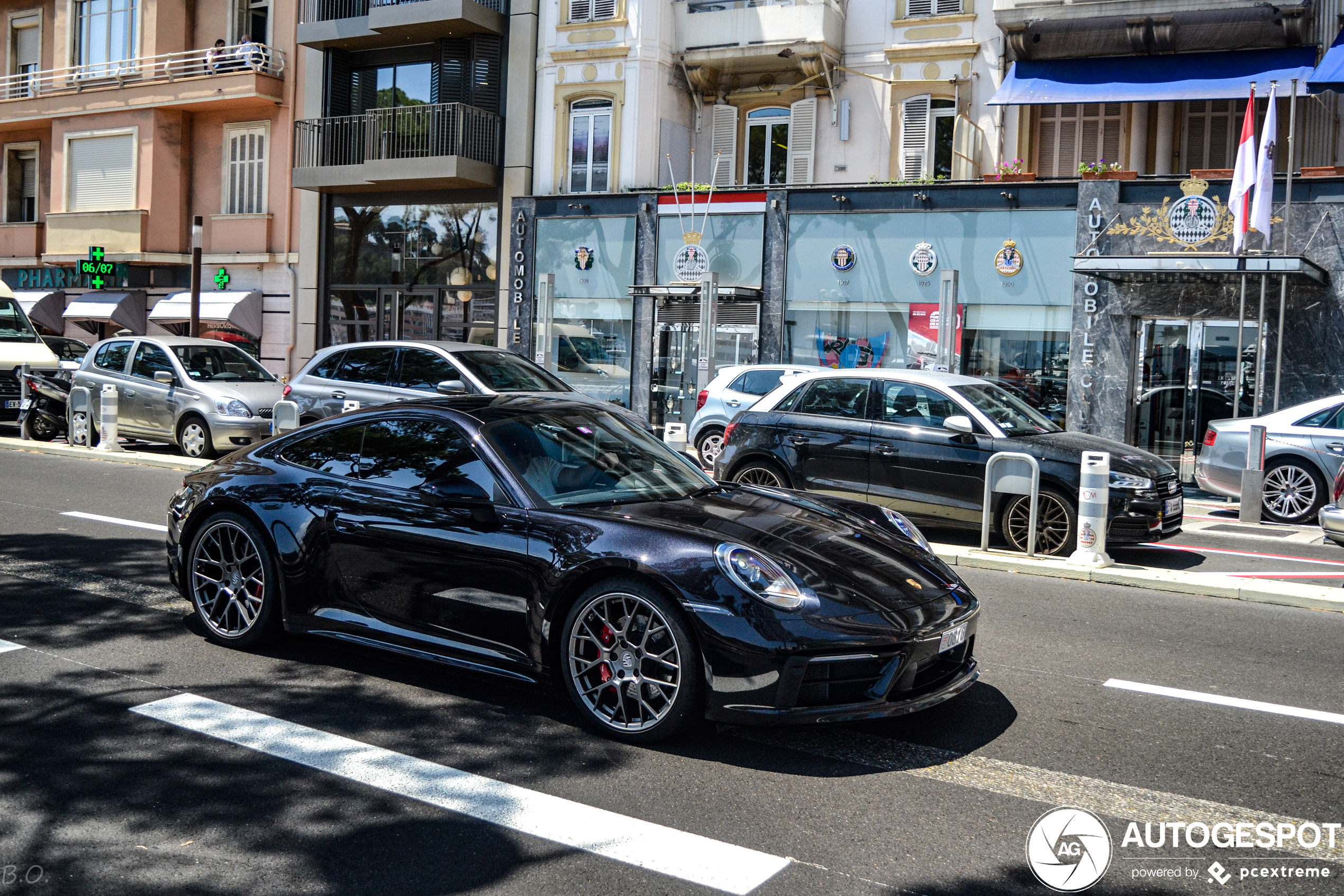 Porsche 992 Carrera 4S