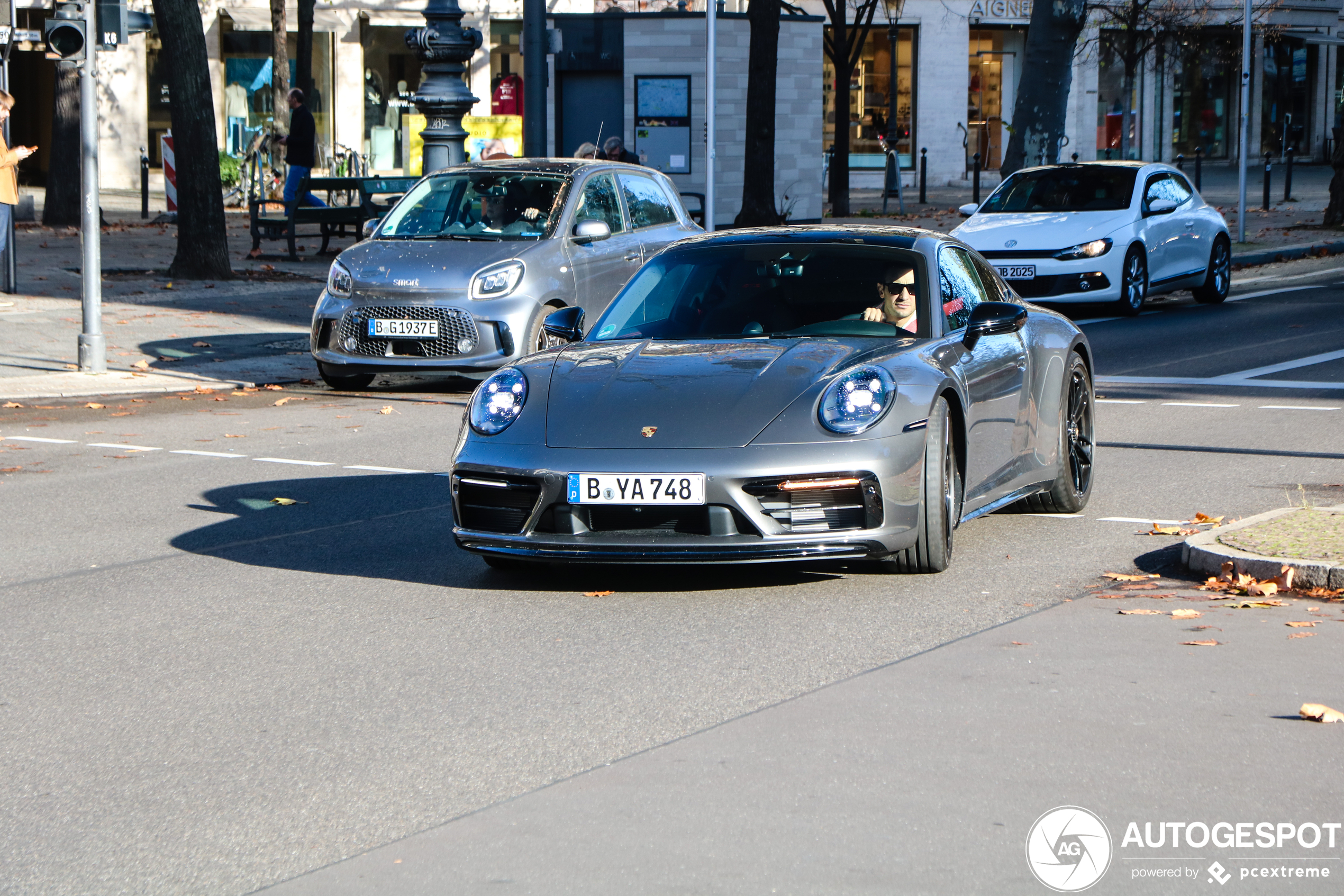 Porsche 992 Carrera GTS