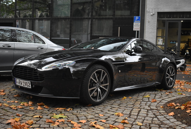 Aston Martin V8 Vantage S