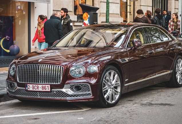 Bentley Flying Spur Hybrid