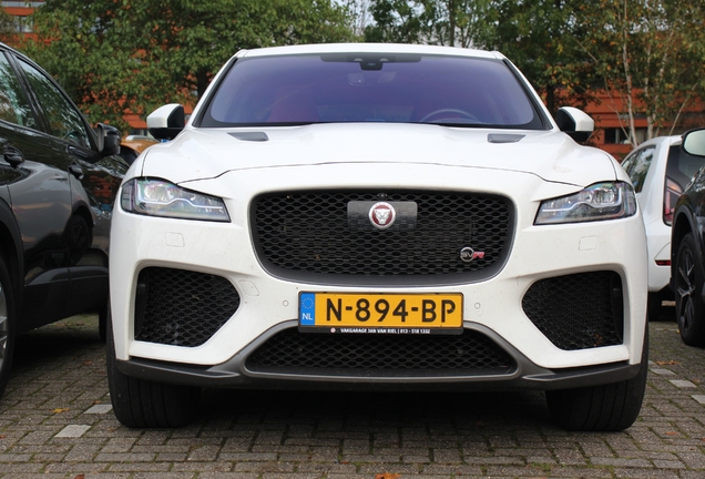 Jaguar F-PACE SVR