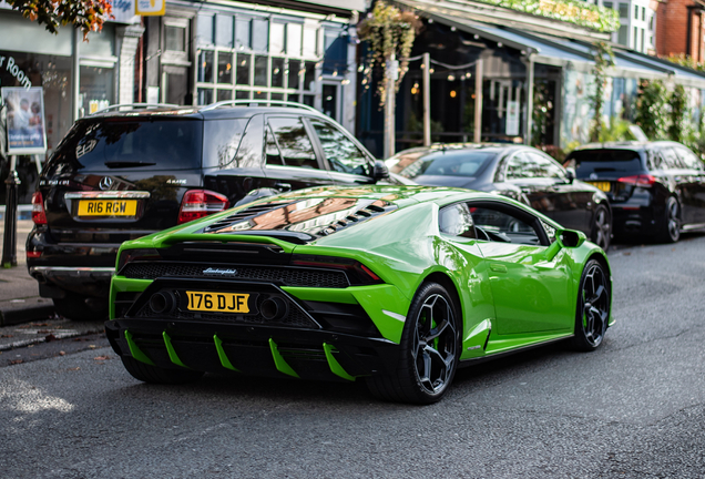 Lamborghini Huracán LP640-4 EVO