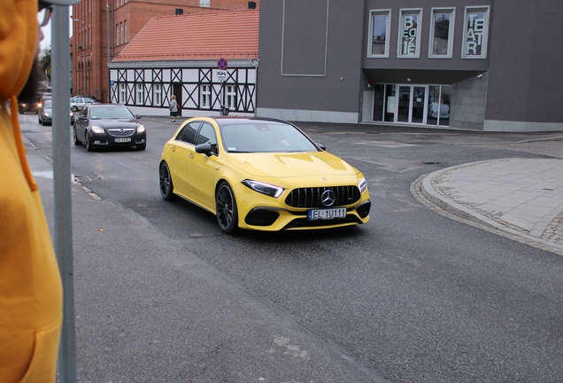 Mercedes-AMG A 45 S W177