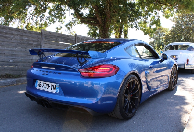 Porsche 981 Cayman GT4