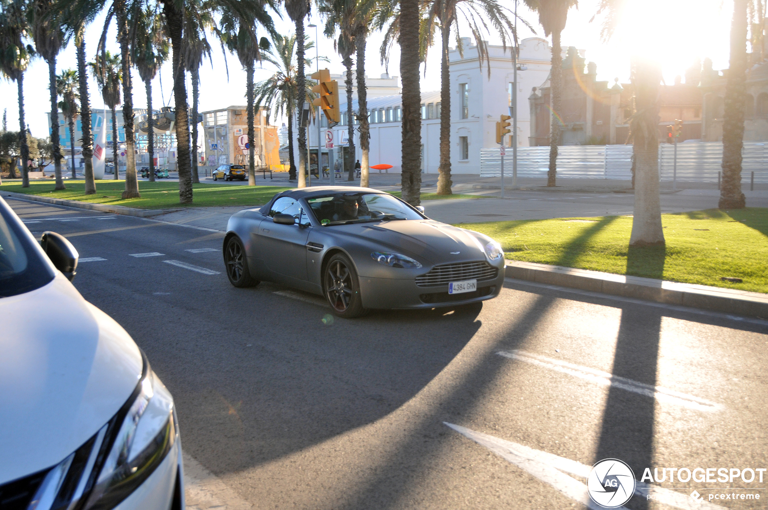 Aston Martin V8 Vantage Roadster