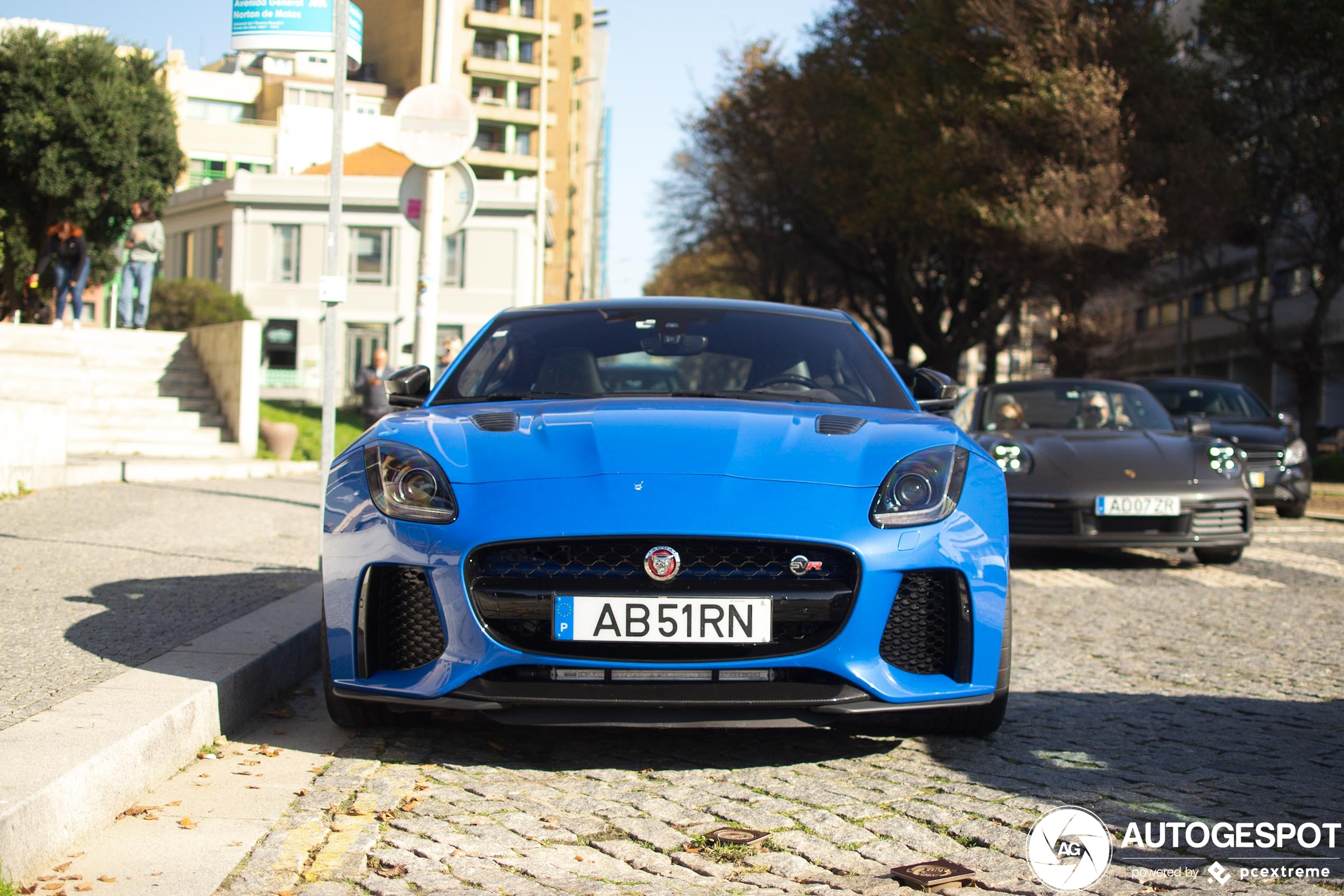 Jaguar F-TYPE SVR Coupé