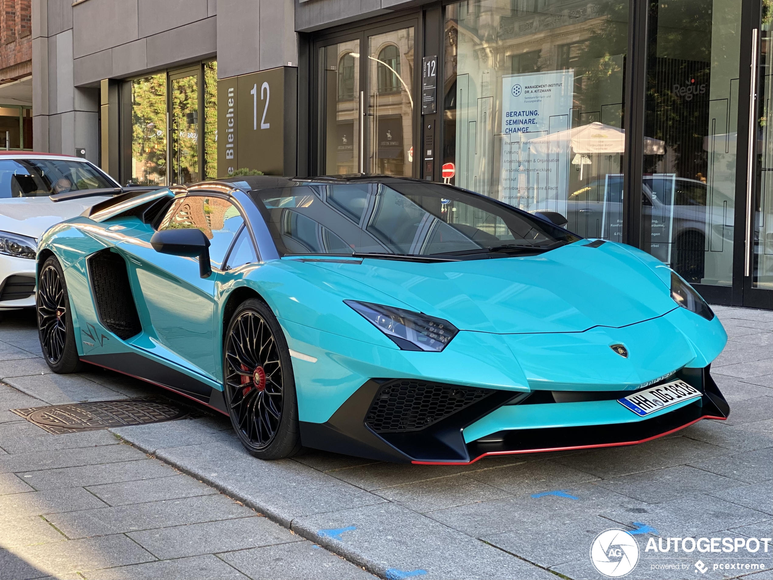 Lamborghini Aventador LP750-4 SuperVeloce Roadster