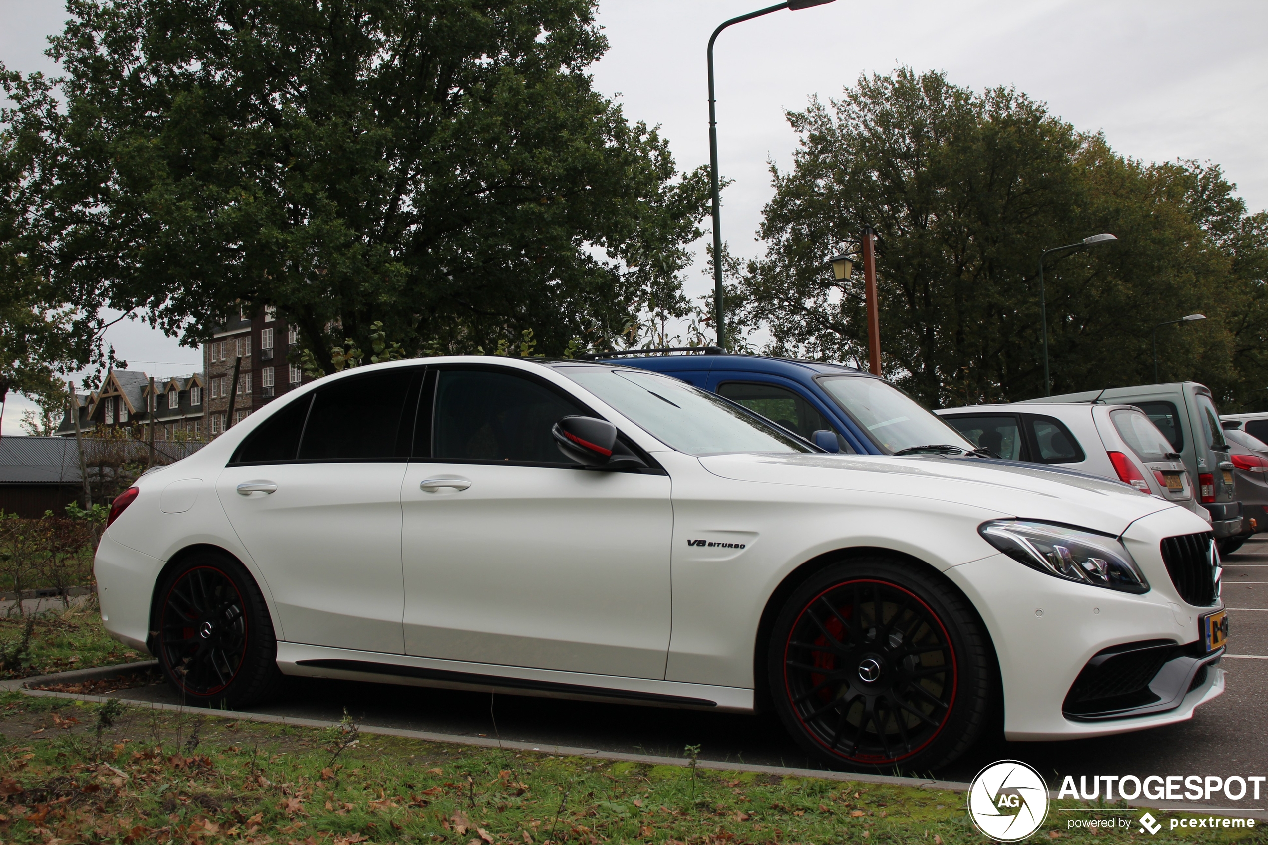 Mercedes-AMG C 63 S W205