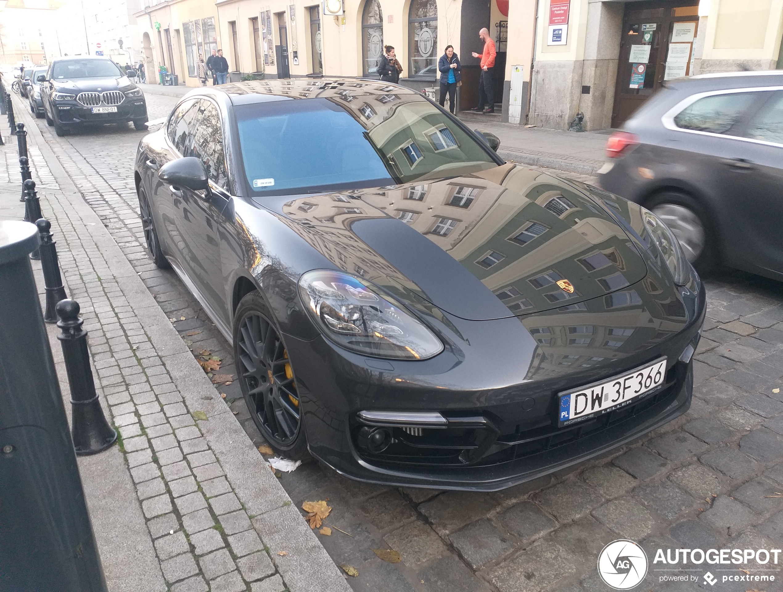 Porsche 971 Panamera Turbo