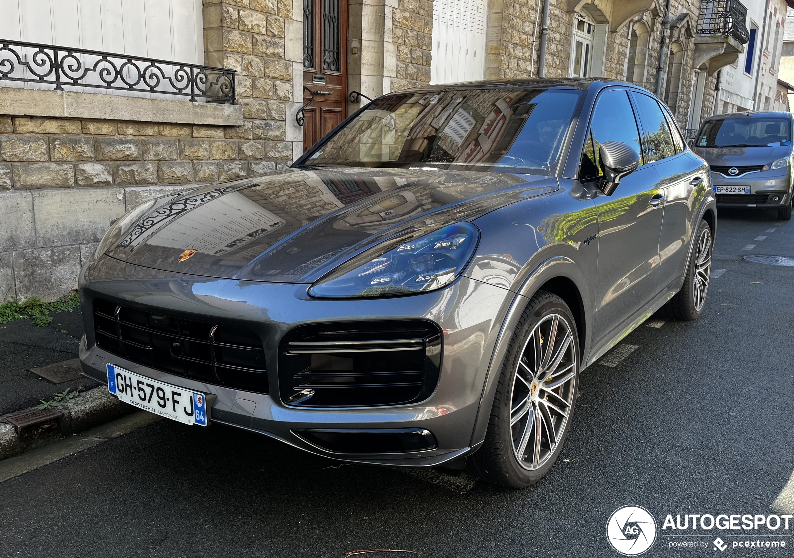 Porsche Cayenne Turbo S E-Hybrid