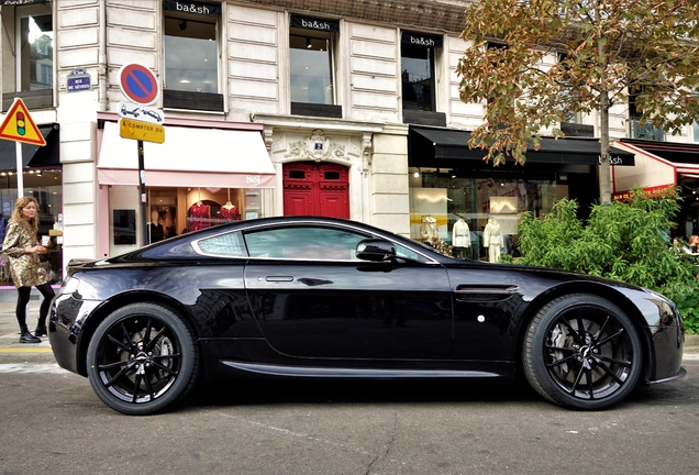 Aston Martin V8 Vantage S