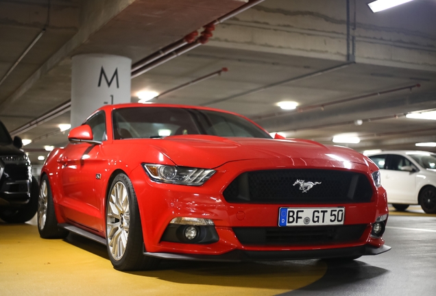 Ford Mustang GT 2015