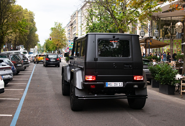 Mercedes-Benz G 500 4X4²