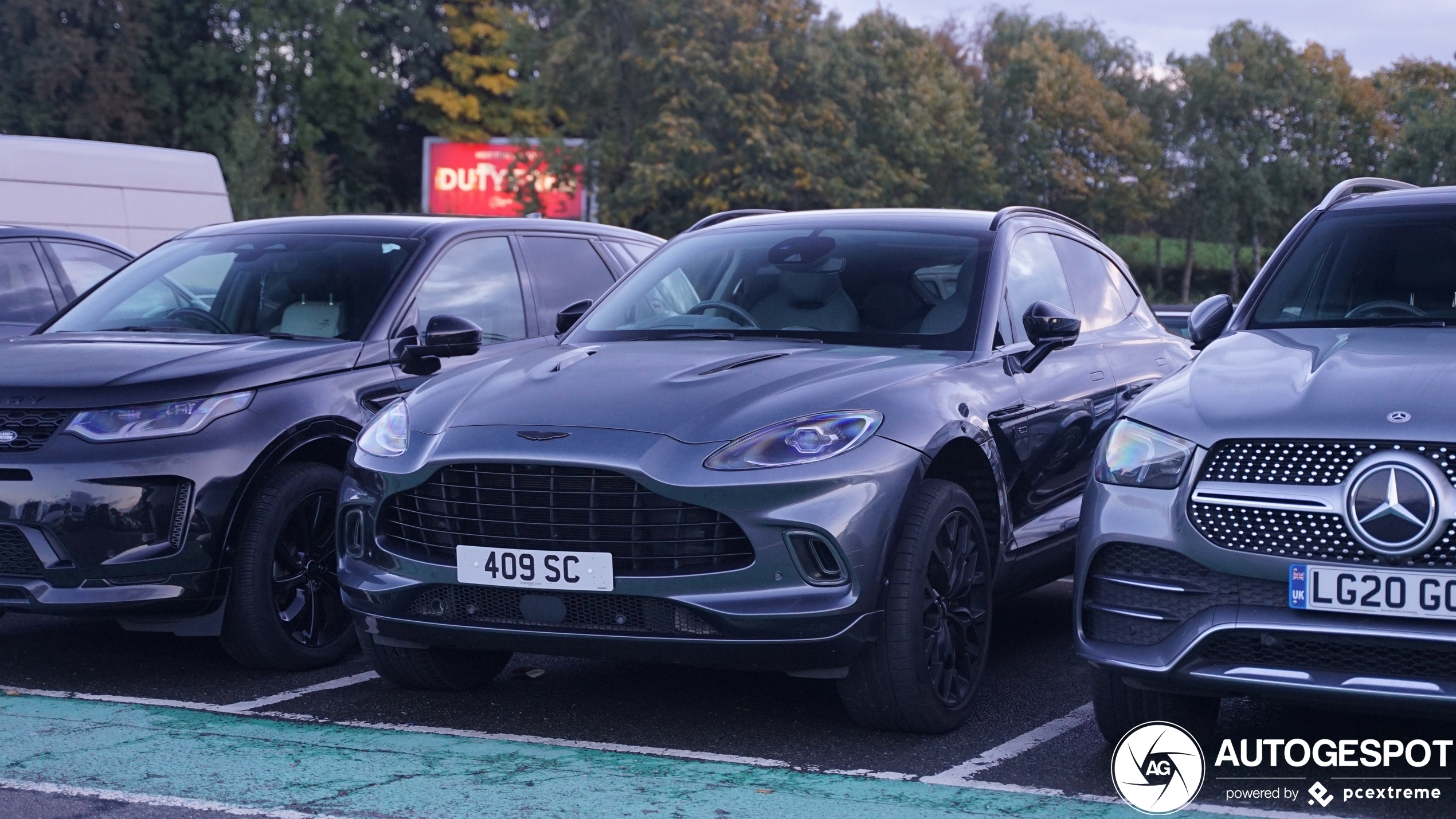 Aston Martin DBX