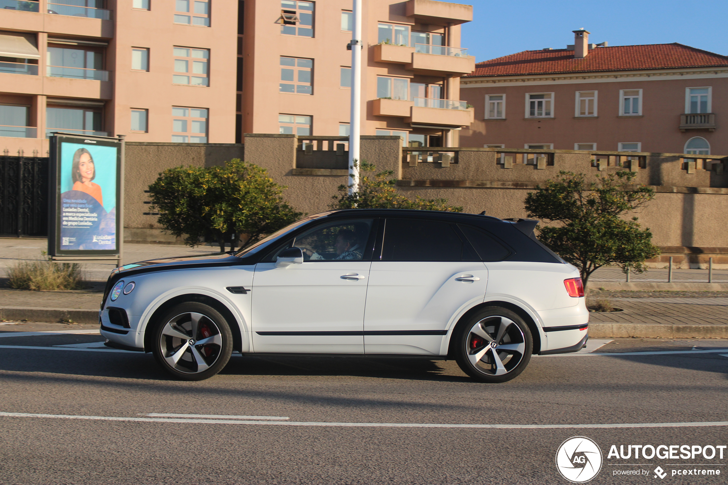 Bentley Bentayga Black Edition