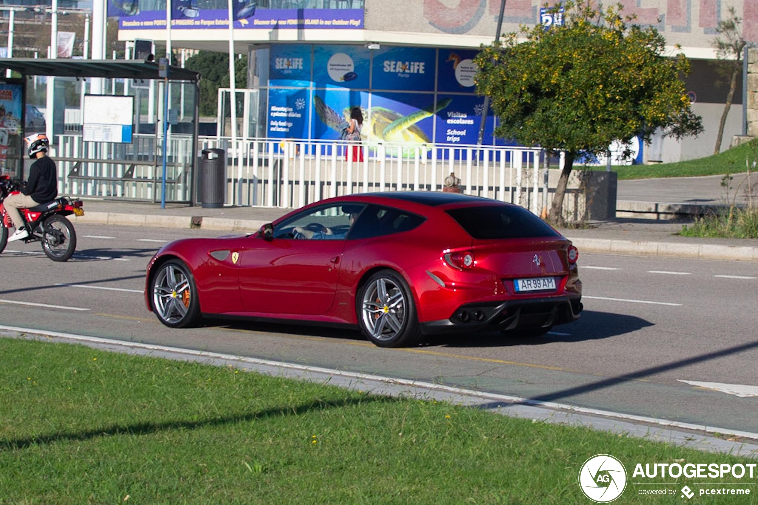 Ferrari FF