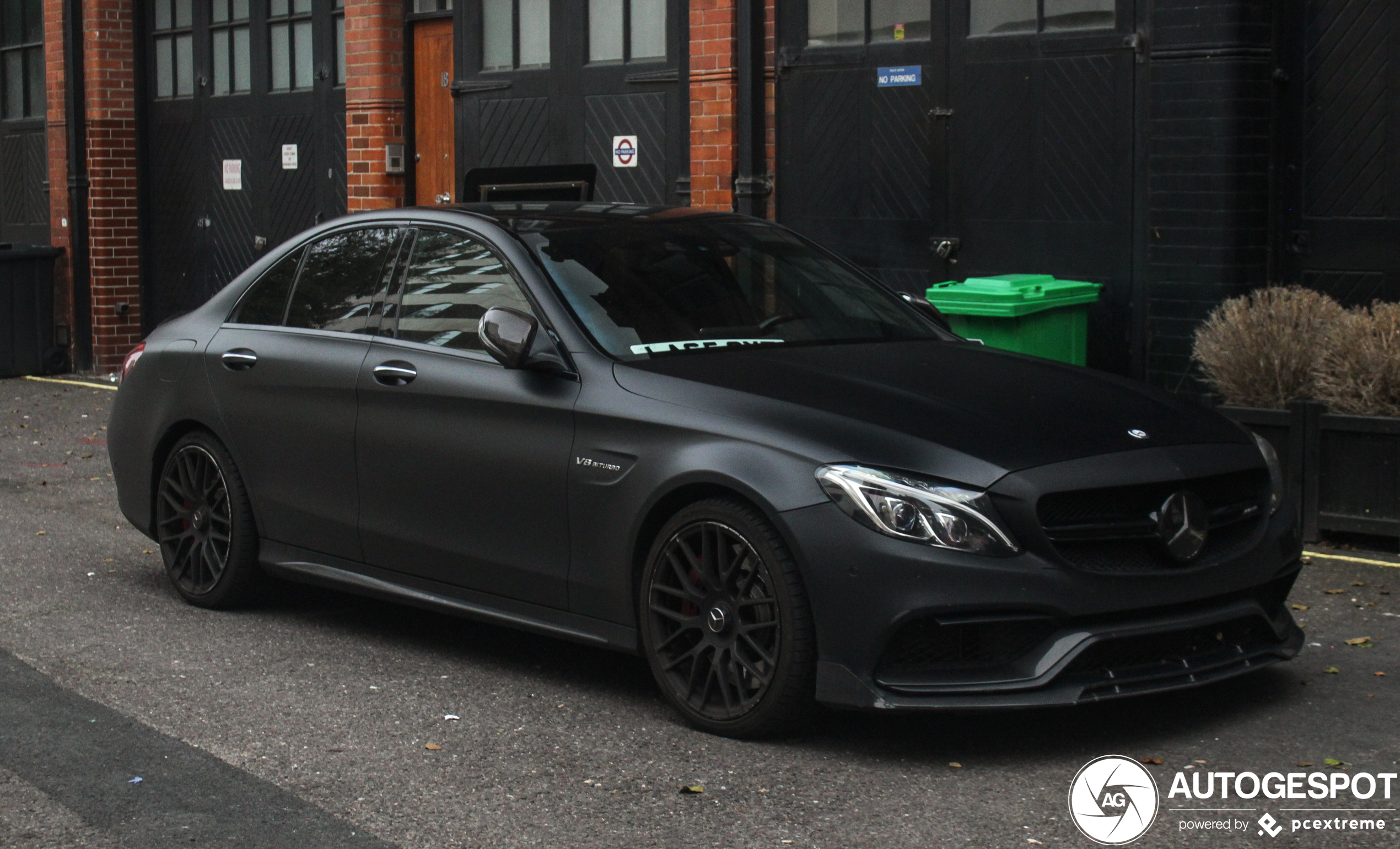 Mercedes-AMG C 63 S W205