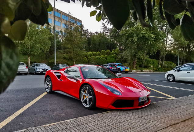 Ferrari 488 Spider