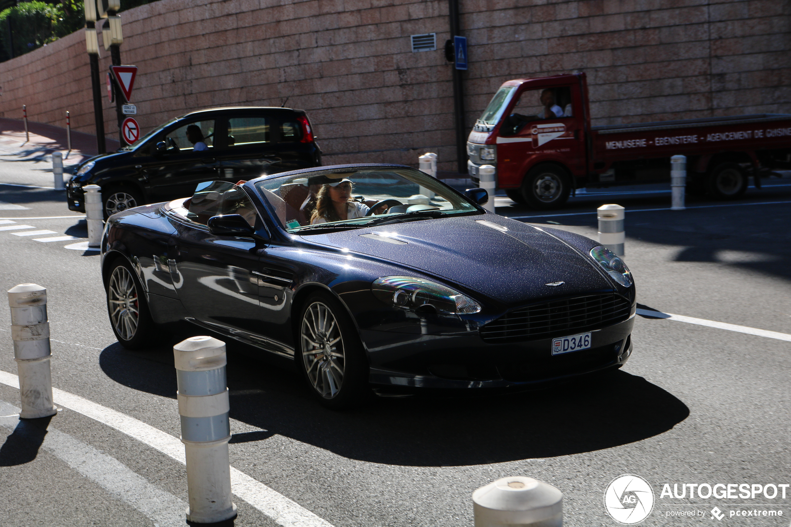 Aston Martin DB9 Volante