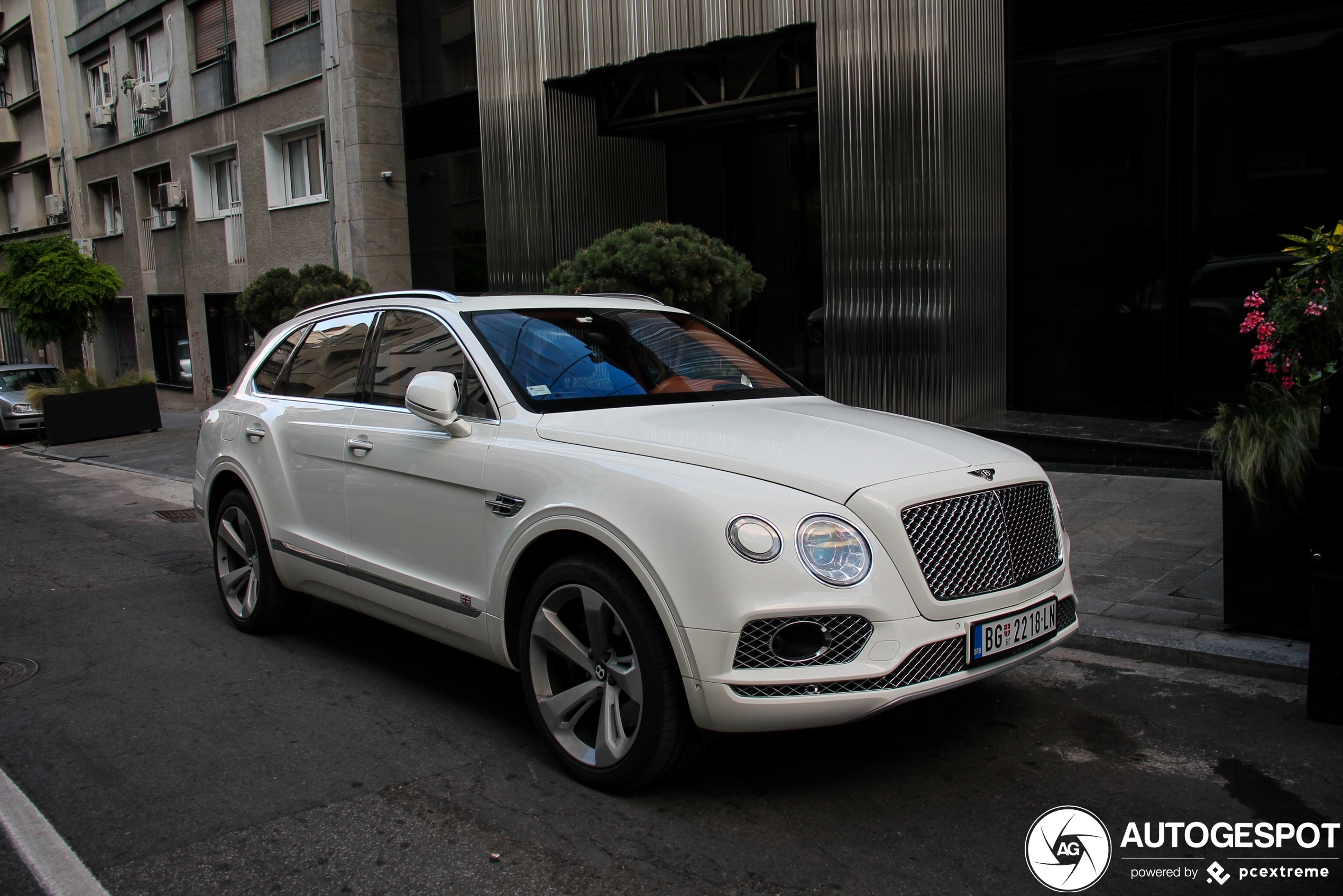 Bentley Bentayga V8